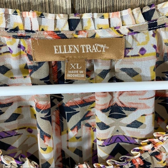 𝅺ellen Tracy Sheer Printed Blouse - Picture 2 of 4